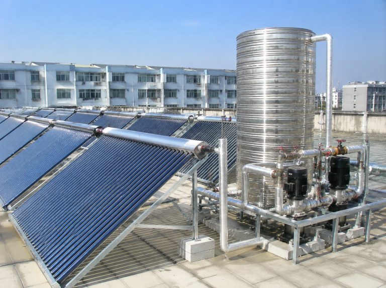 惠民县商用大容量真空管太阳能热水系统